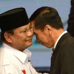 Prabowo dan Jokowi usai debat Capres 2014 lalu.