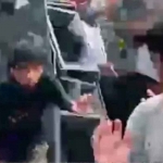 Tangkapan layar warga berhamburan setelah sound horeg di Bondowoso terjatuh. Foto: Ist.