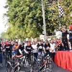 Pangarmatim melepas rombongan fune bike dalam rangka HUT ke-72 TNI.