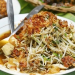 Lontong Balap. Foto: royco.co.id