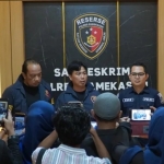 Konferensi pers ungkap kasus pencurian perhiasan yang digelar Polres Pamekasan