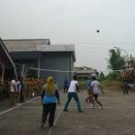Lomba bola voli untuk mencari bibit pebola voli handal. foto: syuhud/ BANGSAONLINE
