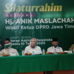 Anik Maslachah, M.Si., Wakil Ketua DPRD Jawa Timur melaksanakan kegiatan serap aspirasi masyarakat reses III 2020 di Kantor MWC NU Kecamatan Buduran, Sidoarjo. (foto: DIDI ROSADI/ BANGSAONLINE)