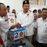 Gerindra Gresik saat mendaftarkan 50 Bacaleg, 17 Juli silam.