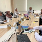 Kantah Kabupaten Pasuruan saat mengikuti rapat monev ketatausahaan bersama Kanwil BPN Jatim.