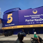 Gedung Bappilu Jatim di Jalan Arjuno, Surabaya yang akan diresmikan Ketua Umum DPP Partai NasDem, Surya Paloh. Foto: DIDI R/BANGSAONLINE