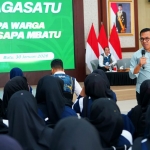  Wali Kota Batu Beri Motivasi siswa SRMP 14 di Program Sapa Warga Sapa Mbatu