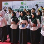 Lomba paduan suara antarperangkat daerah yang berlangsung di GOR Untung Suropati, Kota Pasuruan.