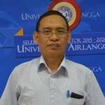 Rektor Universitas Airlangga Prof. Dr. Mohammad Nasih, SE, MT, Ak.