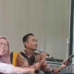 Tangkapan layar saat guru di Lamongan menggebrak meja saat memberikan penjalasan kepada siswanya kenapa tidak masuk ke dalam data eligible SNBP. Foto: Instagram Undercover.id