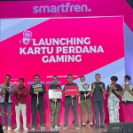 Suasana peluncuran kartu perdana Smartfren Gaming.