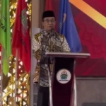 Bupati Pamekasan Kholilurrahman saat memberikan sambutan di Auditorium Utama Perguruan Tinggi yang beralamat di Jl Raya Panglegur KM 4 Tlanakan, Pamekasan, Sabtu (4/10/2025).