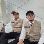 Wamenhaj Dahnil Anzar saat mengecek tenda Armuzna bersama Menhaj Gus Irfan, Menko PM Muhaimin, dan Yusuf Hamka.