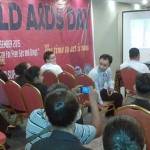 Kepala BNNK Surabaya, AKBP Suparti, saat memberikan paparan terkait bahaya narkoba dalam seminar yang digelar Hotel IBIS. foto: rusmiyanto/ BANGSAONLINE