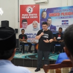 Calon Bupati Kediri nomor urut 2 Hanindhito Himawan Pramana saat konsolidasi dengan pengurus dan kader Partai Demokrat Kabupaten Kediri. (Ist)