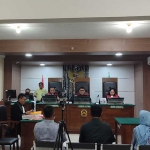 Sidang perkara penyelundupan pupuk subsidi di PN Tuban.