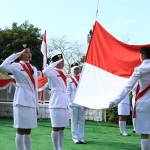 Ilustrasi upacara bendera.