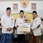 Juara Lomba Baca Kitab Kuning tingkat Jawa Timur yang diselenggarakan Fraksi PKS DPRD Jatim. Foto: Istimewa