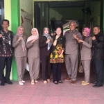 Komisi IV DPRD Kabupaten Blitar saat melakukan kunjungan ke Puskesmas Ponggok dan RSUD Srengat untuk meninjau kualitas layanan kesehatan.