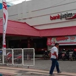 Kantor Bank Jatim di Pamekasan.