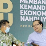 Jusuf Kalla dan Rizal Ramli bertemu saat menjadi narasumber Halaqah Satu Abad NU dengan tema Gagasan Kontributif Membangun Kemandirian Ekonomi Nahdliyin, di Kantor DPP PKB, Jakarta. foto: ist.