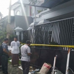 Rumah korban ledakan tabung gas di Jalan Perum Puri Lidah Kulon Indah, Surabaya.