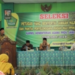 Sebanyak 361 peserta mengikuti seleksi calon Tim Petugas Haji Indonesia (TPHI), Tim Pembimbing Ibadah Haji Indonesia (TPIHI) dan Panitia Penyelenggara Ibadah Haji (PPIH) Arab Saudi, Kamis (12/4).