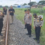 Lokasi korban tewas tertabrak kereta di Kelurahan Cepokomulyo, Kepanjen, Kab Malang. Foto: Ist.