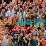 Bupati Gresik, Fandi Akhmad Yani, saat mengampanyekan War On Drugs kepada pelajar di SMA NU 1 Gresik. Foto: SYUHUD/BANGSAONLINE