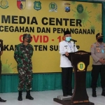 Bupati Sumenep, Dr. KH. A. Busyro Karim saat jumpa pers di Media Center Pencegahan dan Penanganan Covid-19 Kabupaten Sumenep, Rabu (27/5/2020).