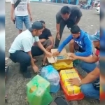 Barang bukti detonator bom ikan yang diamankan Ditpolairud Polda Jatim dan akan dijual ke Sulawesi. 