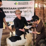Penyerahan hewan kurban dari PT SBI