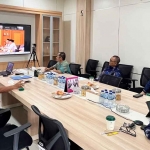 Jajaran Kantah Kabupaten Pasuruan saat mengikuti rapat koordinasi percepatan sertifikasi tanah wakaf dan tempat ibadah di Jawa Timur.
