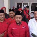 Fandi Akhmad Yani (dua dari kanan) saat memberikan keterangan pers. foto: ist.