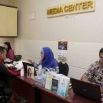 Kantor Media Center Surabaya. warga dapat mengadukan keluhan melalui media center. foto: humas pemkot surabaya