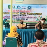 Tim Verifikator Lomba Posyandu Tingkat Kabupaten Sumenep saat menilai Posyandu Desa Kebunangung.