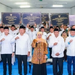 Gubernur Jatim, Khofifah Indar Parawansa usai penandatanganan 51 prasasti. (Ist)