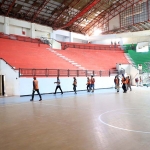 Lapangan indoor kompleks Gelora Bung Tomo juga bakal difungsikan sebagai tempat isolasi. 