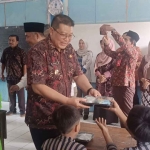 Uji coba makan bergizi gratis yang digelar Pemkab Malang di SDN Penarukan.