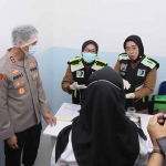 Kapolres Kediri Kota saat meninjau dan melakukan pengecekan ke SPPG Yayasan Usaha Mandiri Sejahtera. Foto: Ist

