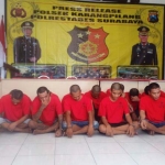 Suasana ungkap kasus di Mapolsek Karang Pilang Surabaya, Rabu (17/10/2018).