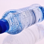 Simak Efek Bromat dalam Air Minum Kemasan Bagi Kesehatan. Foto: Ist