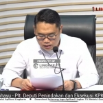  Plt Deputi Penindakan dan Eksekusi KPK saat menyampaikan rilis hasil OTT Wali Kota Madiun