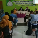 Suasana sosialisasi UMK 2023 yang berlangsung di UPT BLK Dinas Penanaman Modal, PTSP dan Tenaga Kerja Kota Probolinggo.