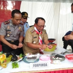 Kelompok Forpimda saat mengikuti lomba memasak di halaman Mapolres Blitar. foto: AKINA/ BANGSAONLINE