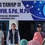 Anggota DPRD Kabupaten Mojokerto dari Fraksi NasDem, Ahmad Dofir, saat reses.