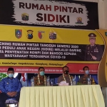 Kapolres Jombang AKBP Agung Setyo Nugroho saat Launching Rumah Pintar Sidiki. (foto: AAN AMRULLOH/ BANGSAONLINE)