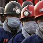 Para pekerja asing mulai menyerbu Indonesia. Mereka menguasai berbagai sektor pekerjaan. foto: republika