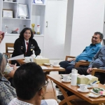 Pj Wali Kota Kediri Zanariah saat menerima kunjungan Badan Pemeriksa Keuangan (BPK) RI Perwakilan Provinsi Jawa Timur. Foto: Ist.