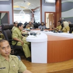 SHARING: Dinas Kominfo Pamekasan saat kunjungi Command Center Sidoarjo. foto: Ist